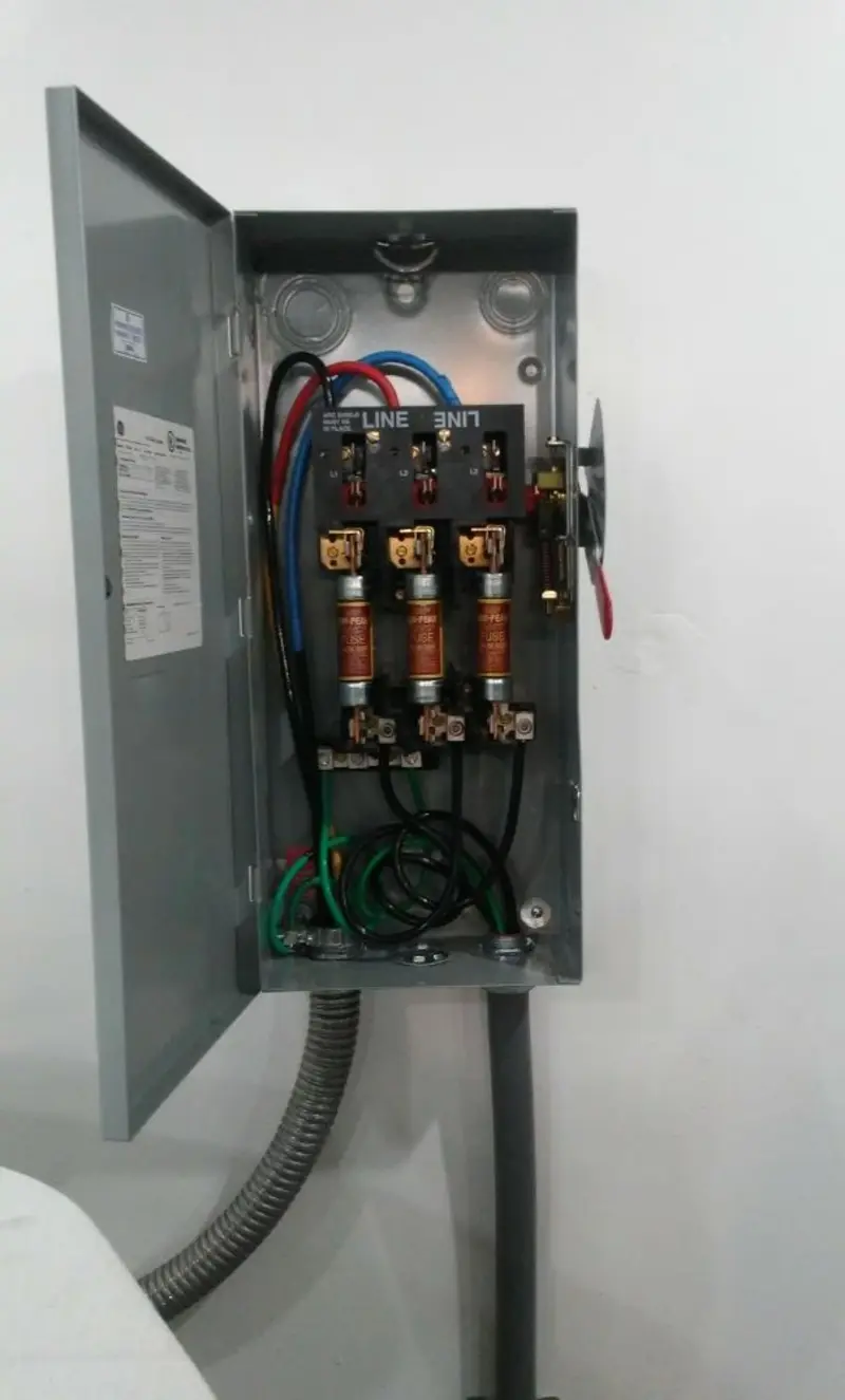 Three-phase disconnect switch installed for Electrical Wiring & Rewiring in Wytheville
